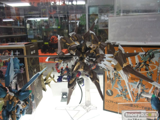 Illustration for article titled Let's Look at New Zone of the Enders Figures!
